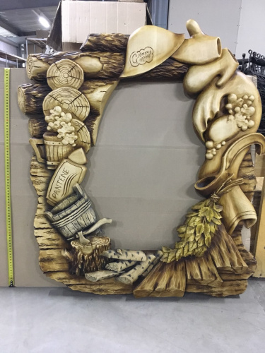 Зеркало в резной раме в ассортименте